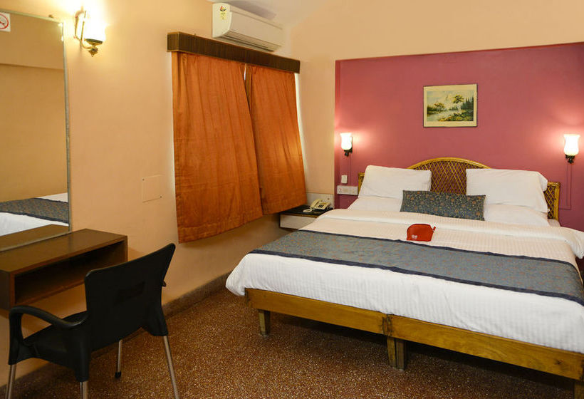 Hotel Oyo Rooms Campal Miramar Beach 14