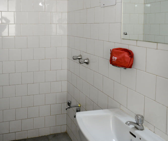 Hotel Oyo Rooms Campal Miramar Beach 18