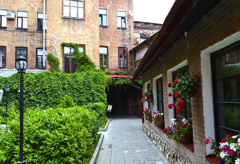 Kazanskoe Podvorye - Hostel 6