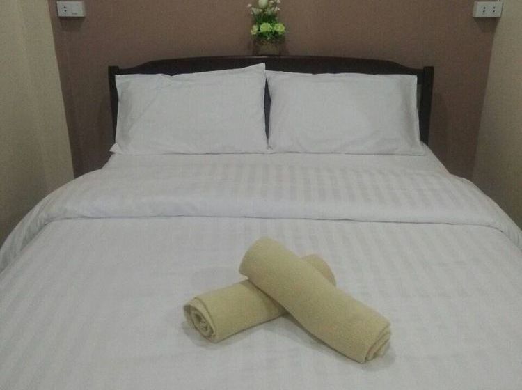 Pension Far Out Boutique 15