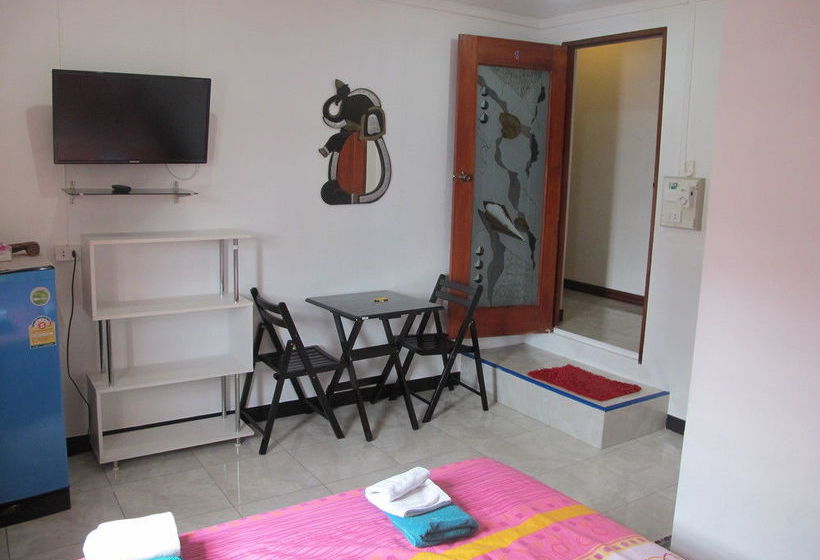 Pension Far Out Boutique 2