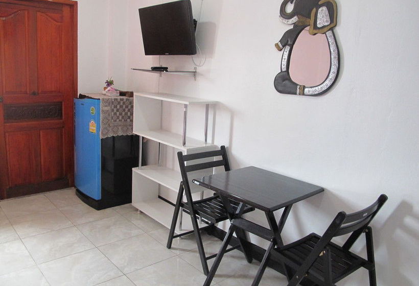 Pension Far Out Boutique 3