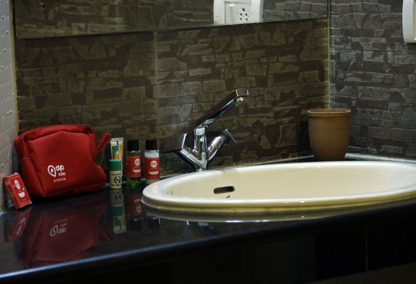 Hotel Oyo Premium Panchkula Sector 5 10