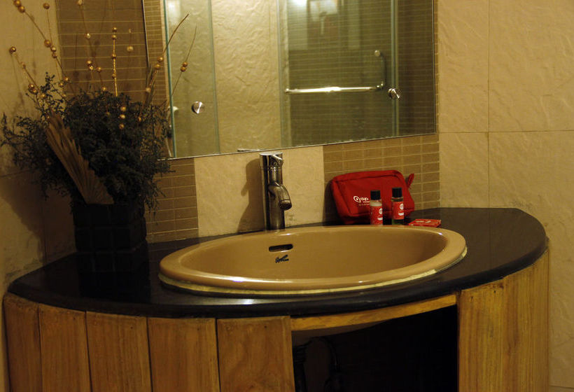 Hotel Oyo Premium Panchkula Sector 5 11