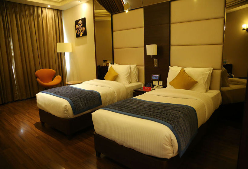 Hotel Oyo Premium Panchkula Sector 5 2