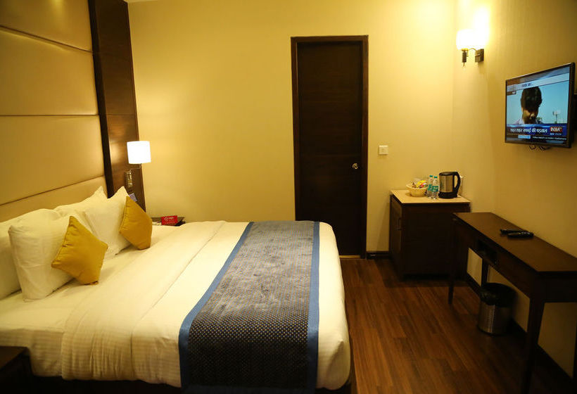 Hotel Oyo Premium Panchkula Sector 5 4