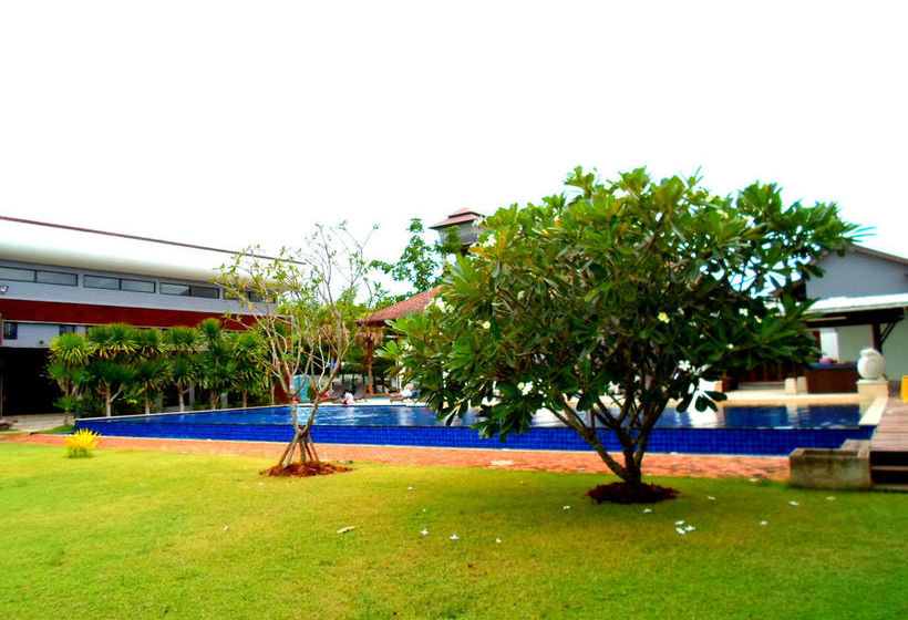 Hotel Naraya Riverside Resort 8