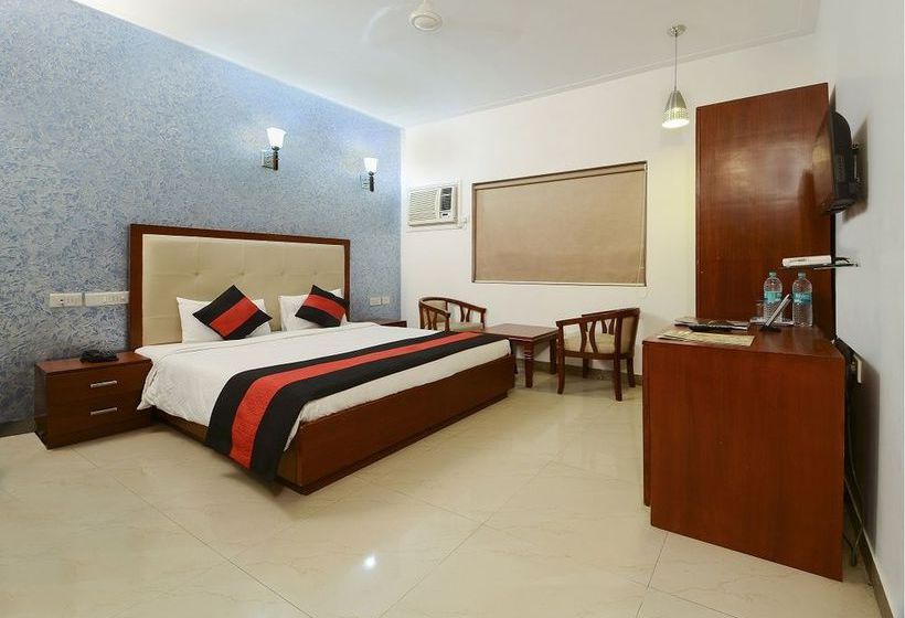 Hotel Deviram Palace