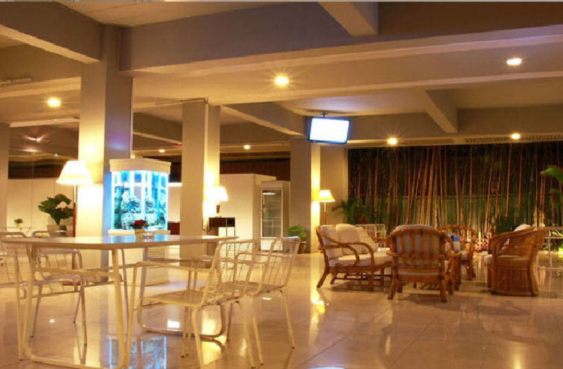 Hotel Baan Leela One 10