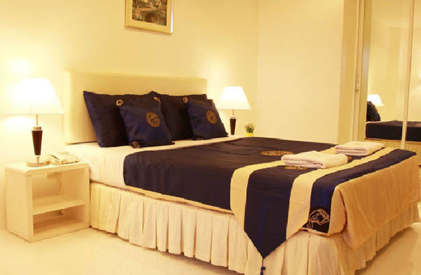 Hotel Baan Leela One 2