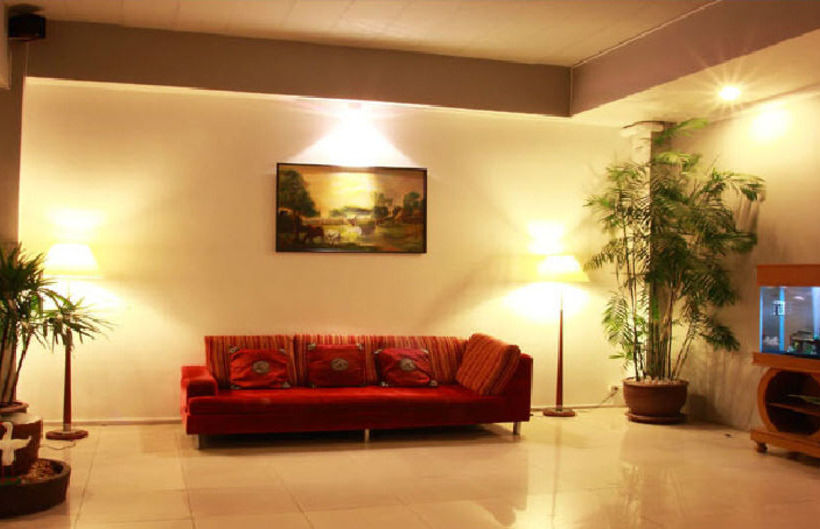 Hotel Baan Leela One 9