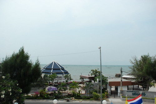 Hotel Bangsaen Villa 10