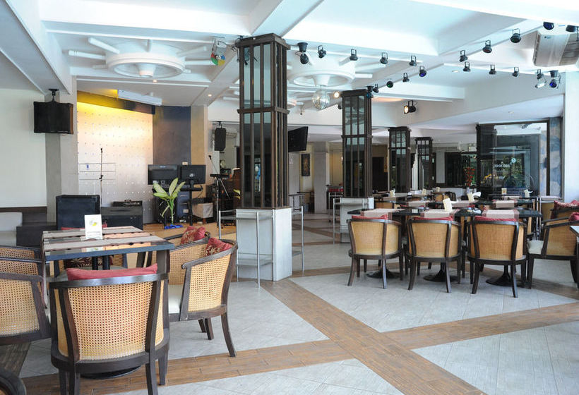 Hotel Bangsaen Villa 6