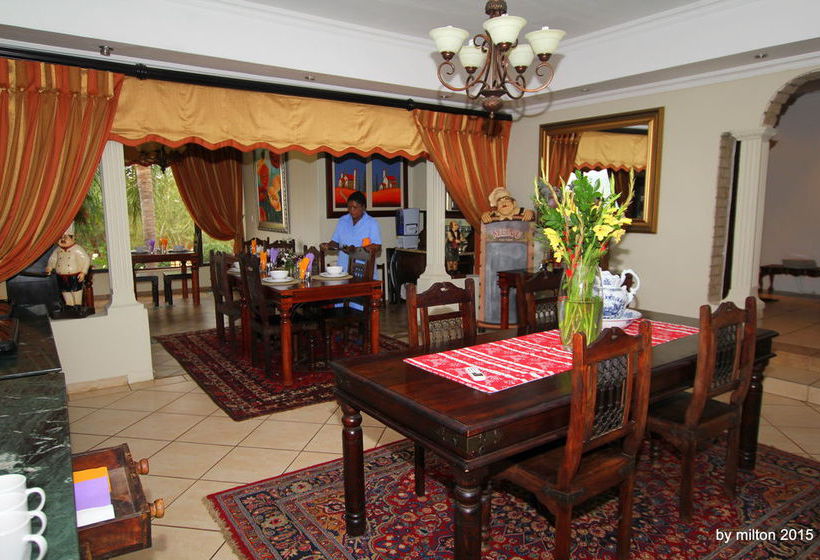 Pension Sunset Ridge Guest House 1