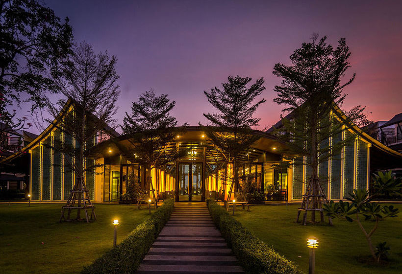 Hotel Bangsaen Heritage 5