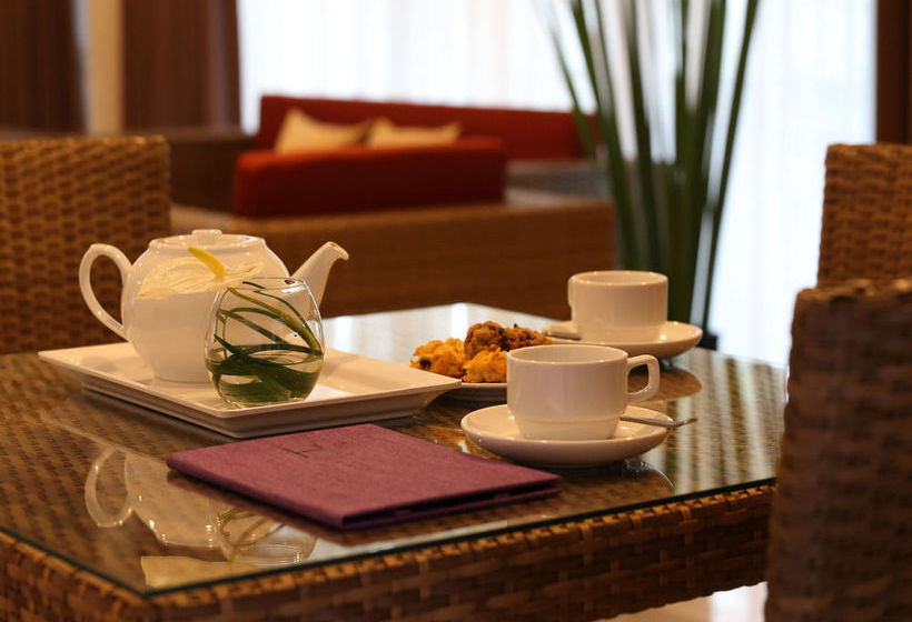 Hotel Bangsaen Heritage 9