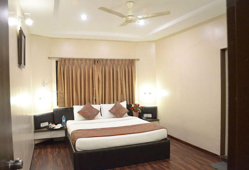 Hotel Vijay Residency 7