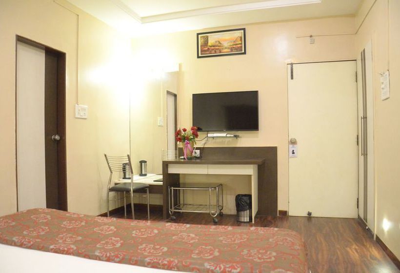 Hotel Vijay Residency 8