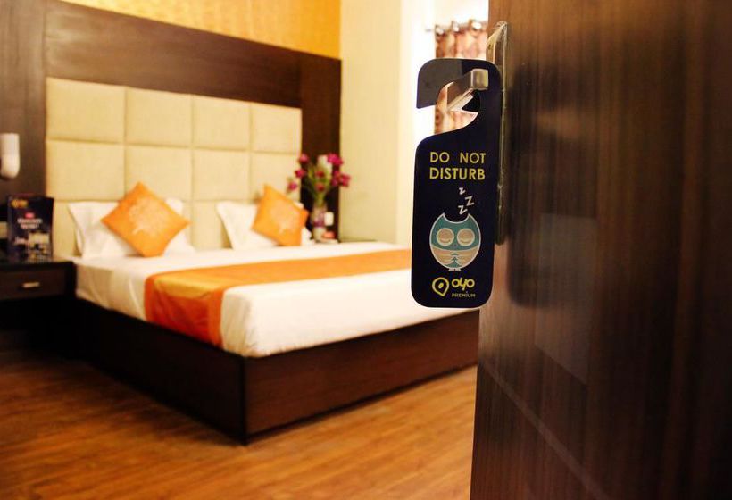 Hotel Oyo Premium Saharanpur Road 13