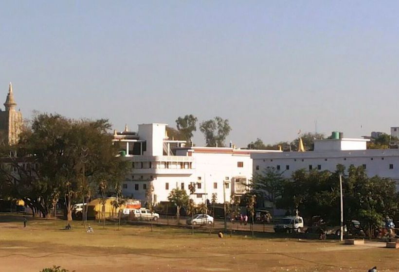 Hotel Swagat Guest House 9