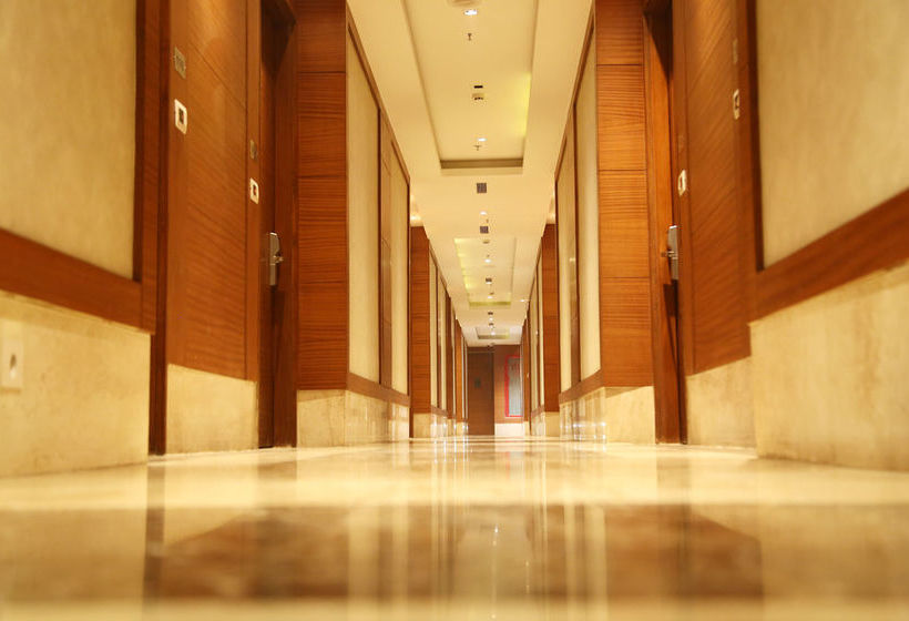 Grand Notting Hills Hotel And Resorts 3