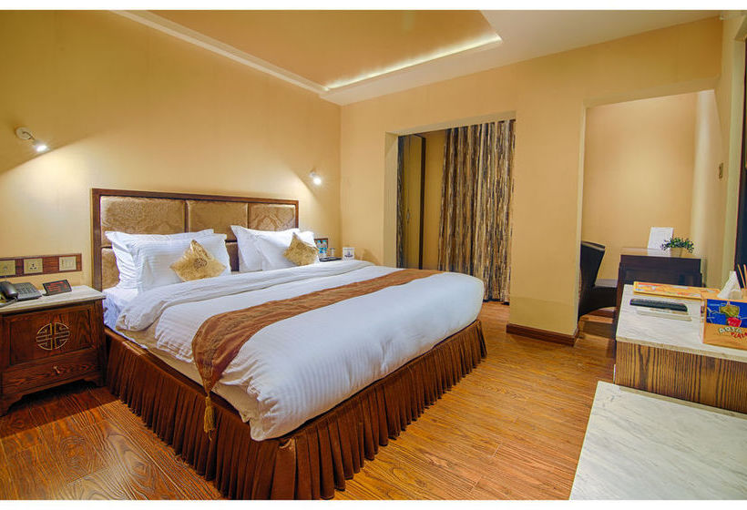 Divinity By Audra Hotels 9