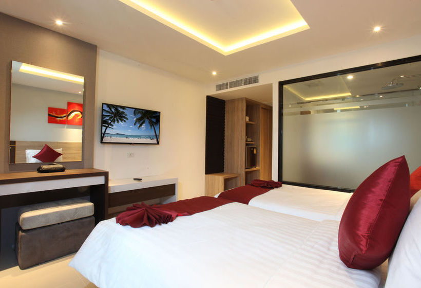 Hotel Paripas Patong Resort 11