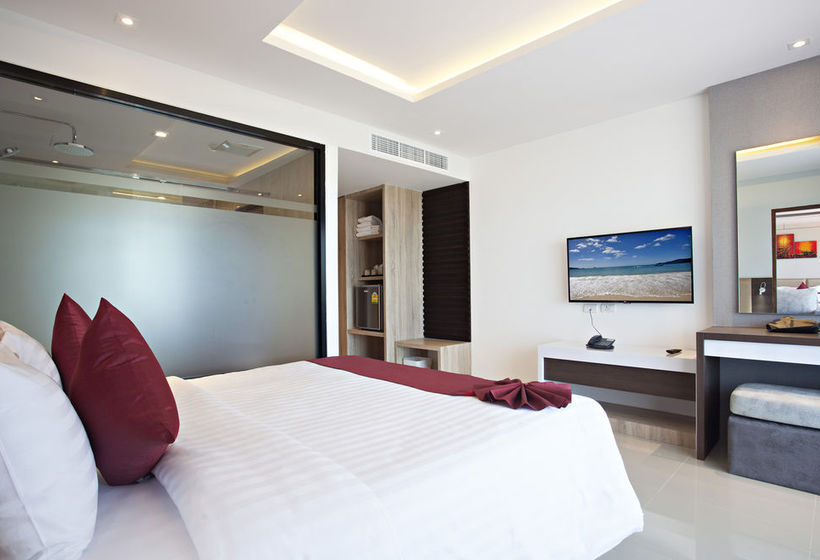 Hotel Paripas Patong Resort 2