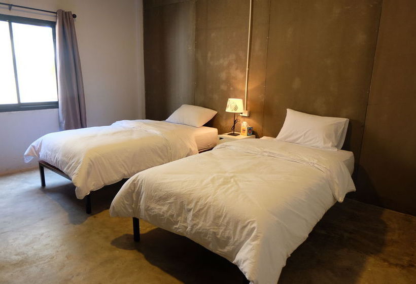 Ostello Nokhook House Trang 1