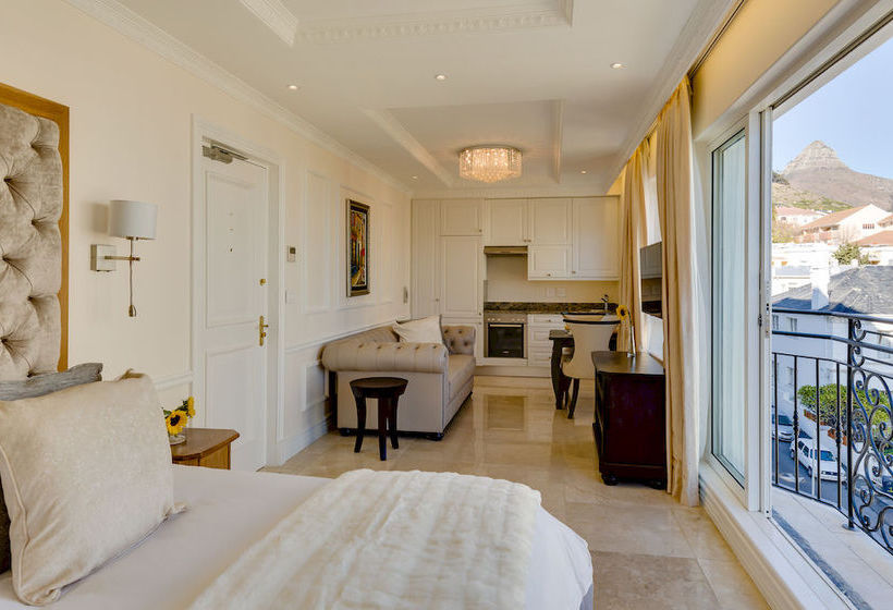 Versailles Luxury Apartments And Suites 18