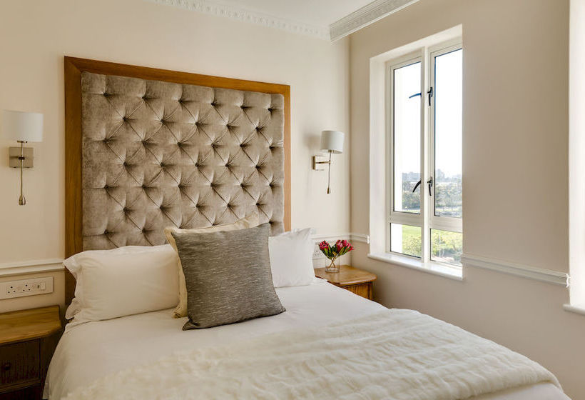 Versailles Luxury Apartments And Suites 6