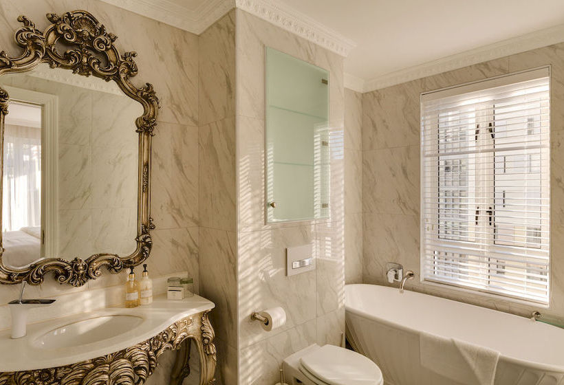 Versailles Luxury Apartments And Suites 8