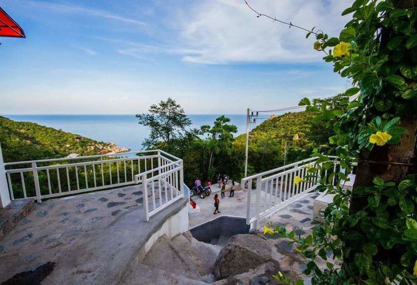 Hotel Tanote Good View Resort 9