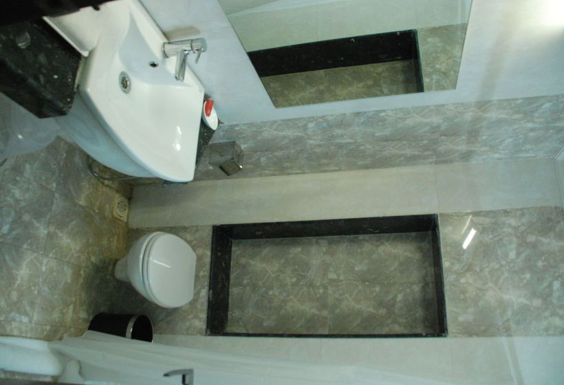 Hotel Parker Lords Eco Inn Ahmedabad Gujarat