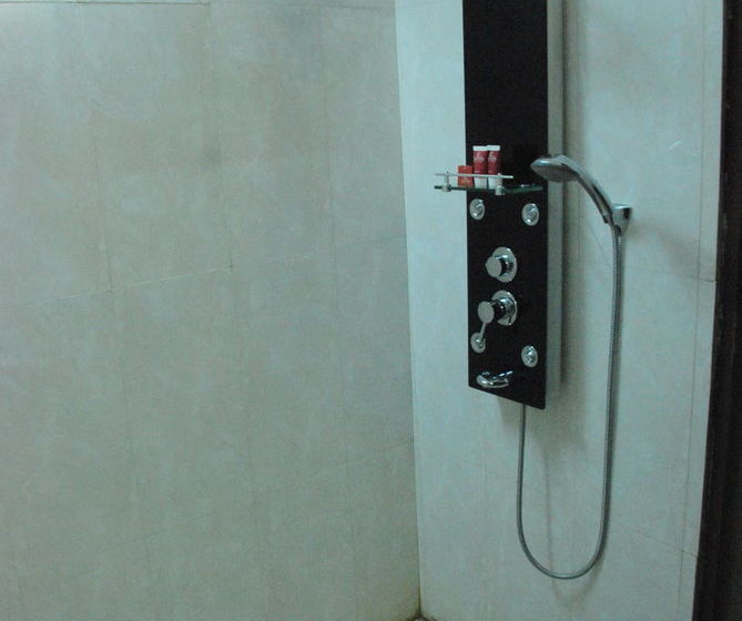 Hotel Parker Lords Eco Inn 5