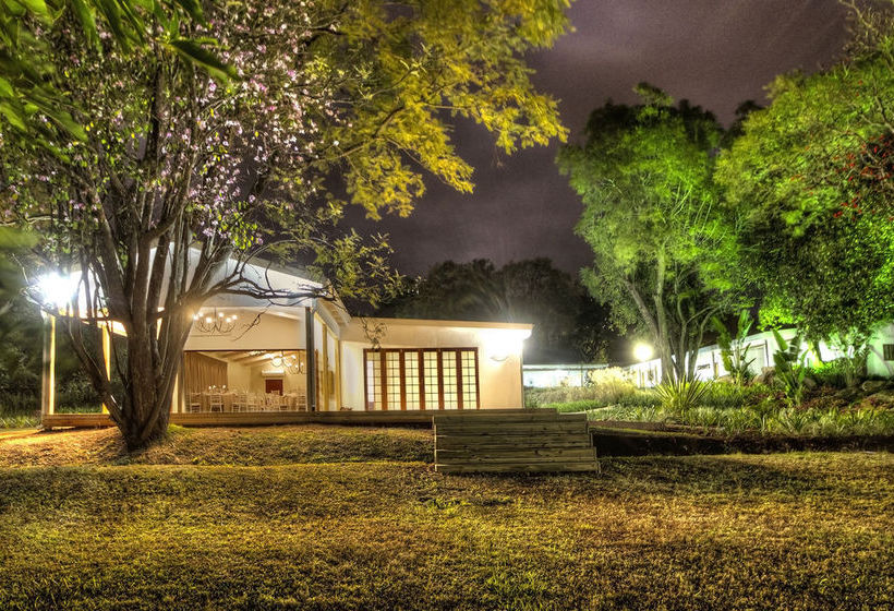 Pension Nut Grove Manor 4