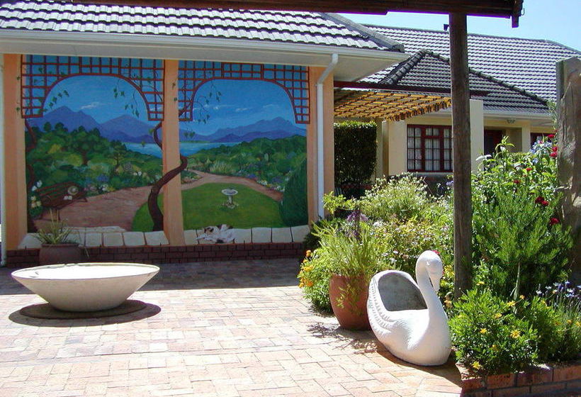 Ascot Gardens Self Catering 5
