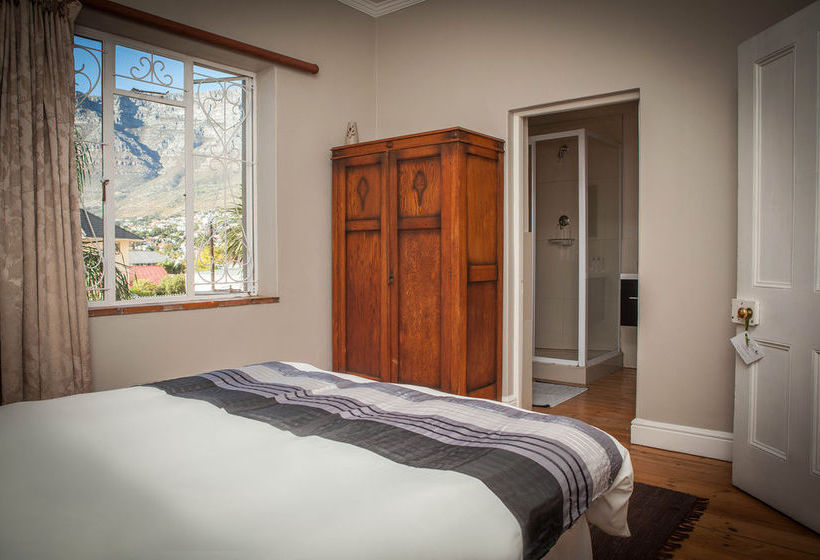 Pension The Lions Guesthouse 11