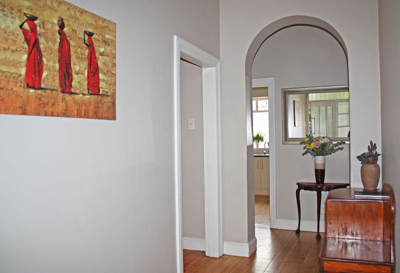 Pension The Lions Guesthouse 12