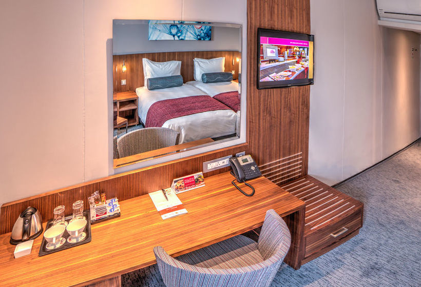 City Lodge Hotel Waterfall City 2