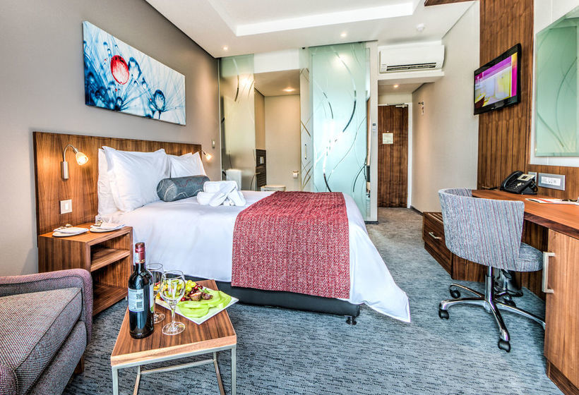 City Lodge Hotel Waterfall City 4