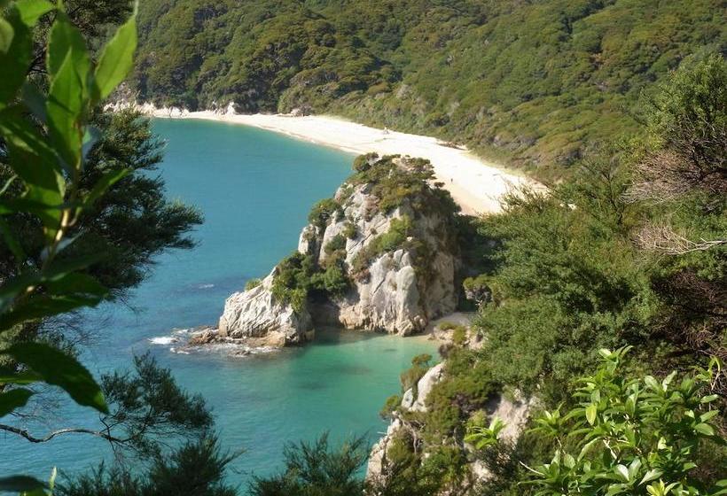 Avalon Manor Motel 17