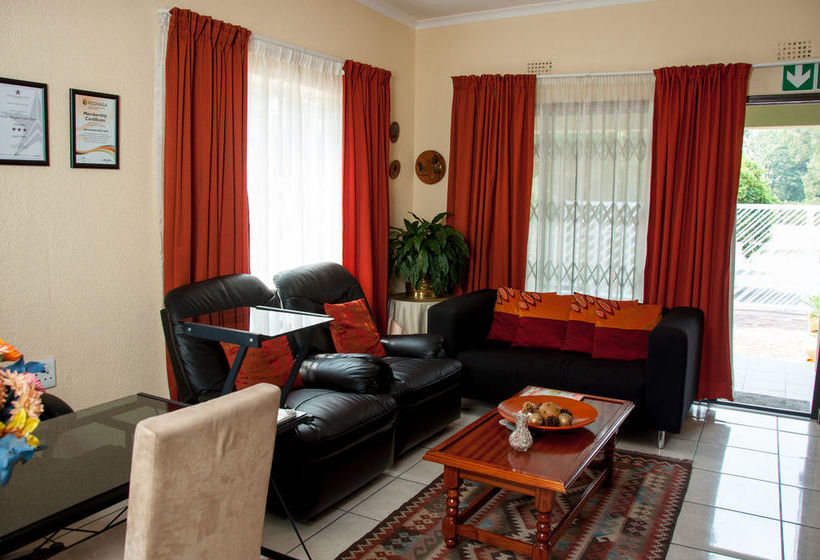 Pension Kwa - Bungane Guest House 1