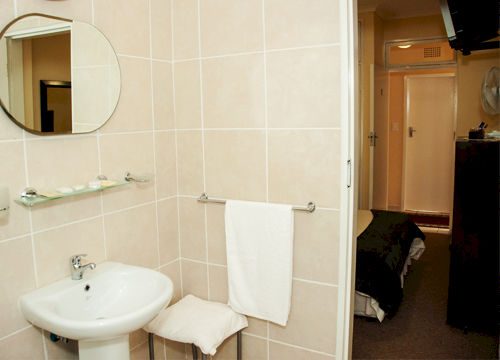 Pension Kwa - Bungane Guest House 14