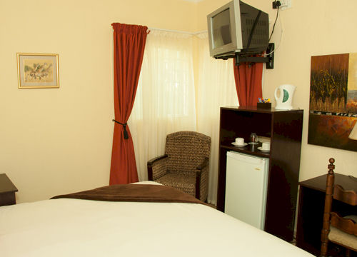 Pension Kwa - Bungane Guest House 8