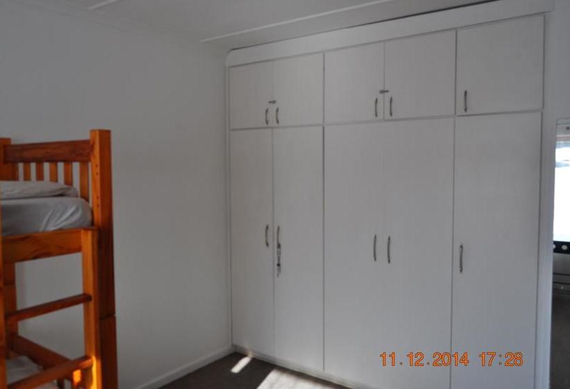 Hostel Backpacker Apartments 7