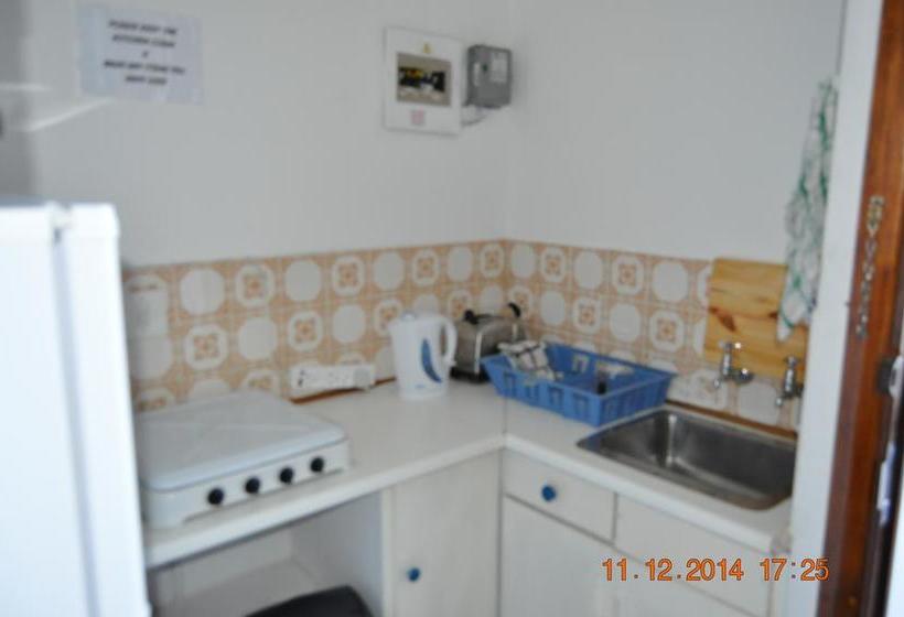 Hostel Backpacker Apartments 8