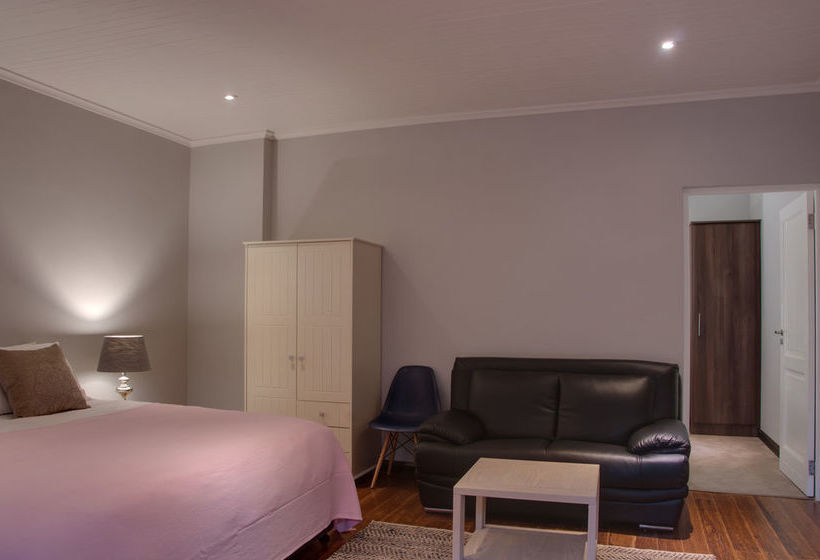 Pensión Ilanda Guest House 13