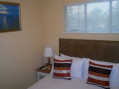 Pension Sunnyridge Lodge 13