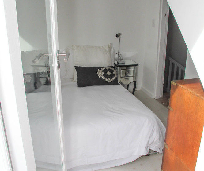 Bed and Breakfast Ashby Manor Guest House 9